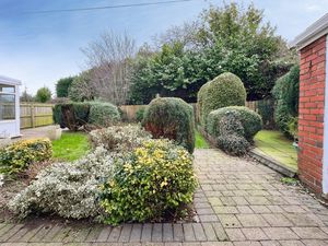 Photo 22- click for photo gallery